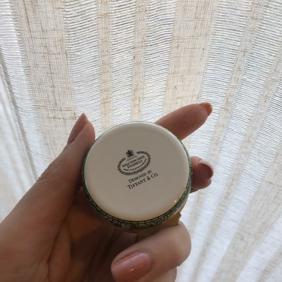 Tiffany & Co. Enamel Small Box - Picture 5 of 5